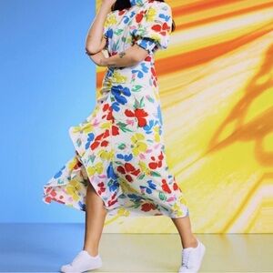 RIXO NWOT White Multi-Floral Mock-Neck Cascade Ruffle Maxi Dress Size 0